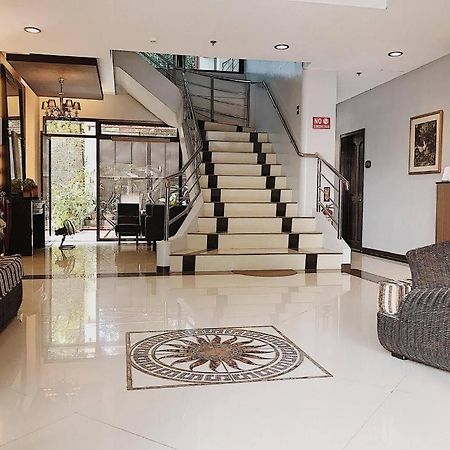 Peridot Suites Davao Exterior photo