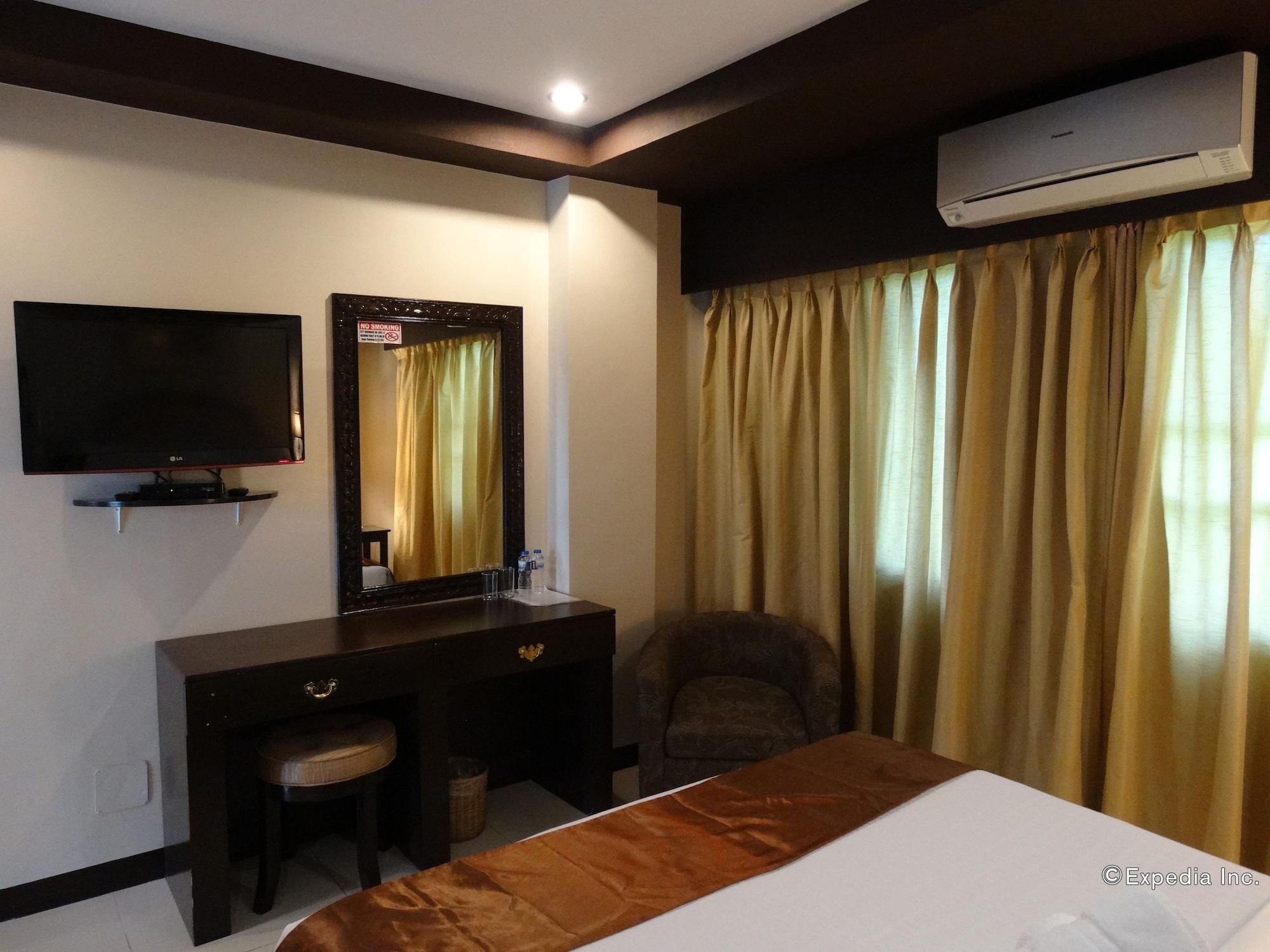 Peridot Suites Davao Exterior photo