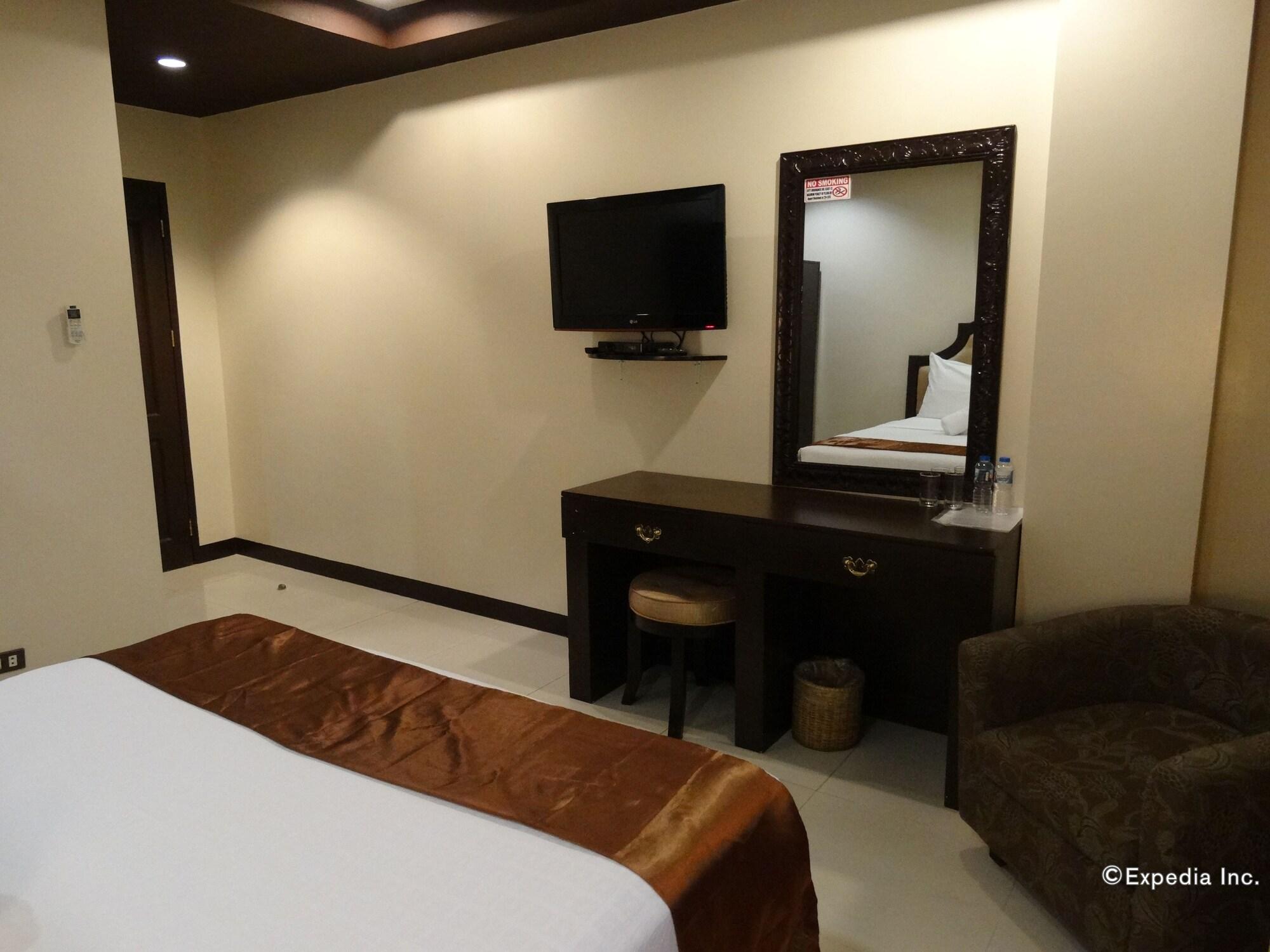 Peridot Suites Davao Exterior photo