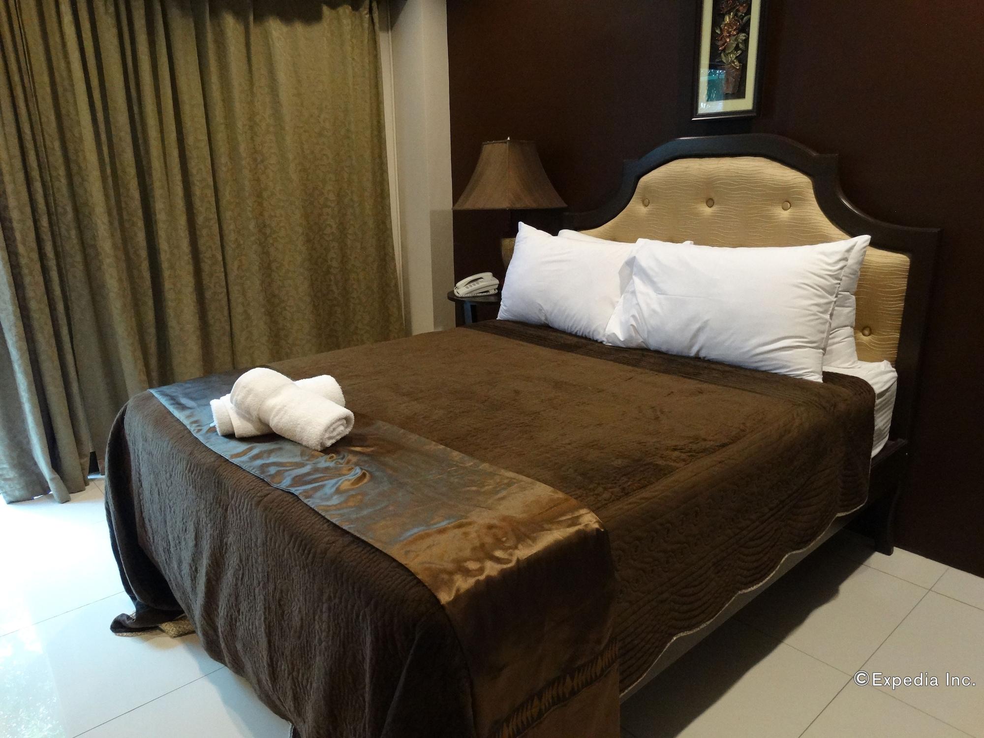 Peridot Suites Davao Exterior photo