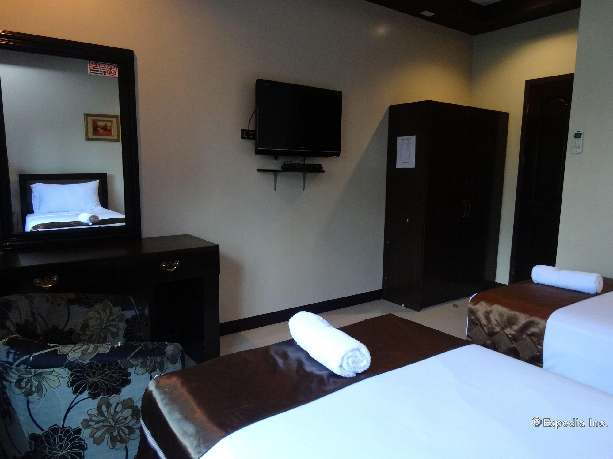 Peridot Suites Davao Exterior photo